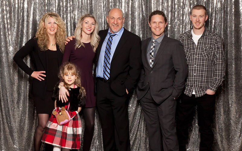 Photo of Mickey MacDonald and his family